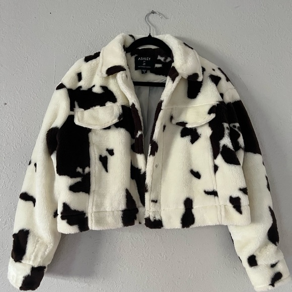 Ashley By 26 International Jackets & Blazers - Ashley By 26 International Women's Brown and White Teddy jacket